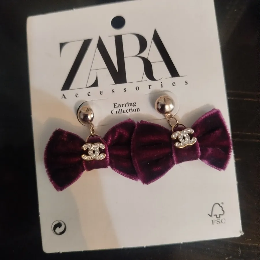 گوشواره
مارک Zara