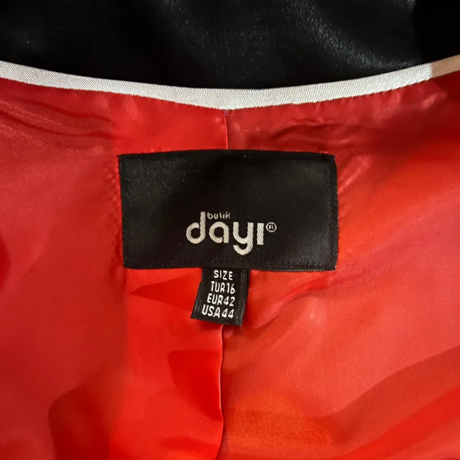 کت و دامن خارجی