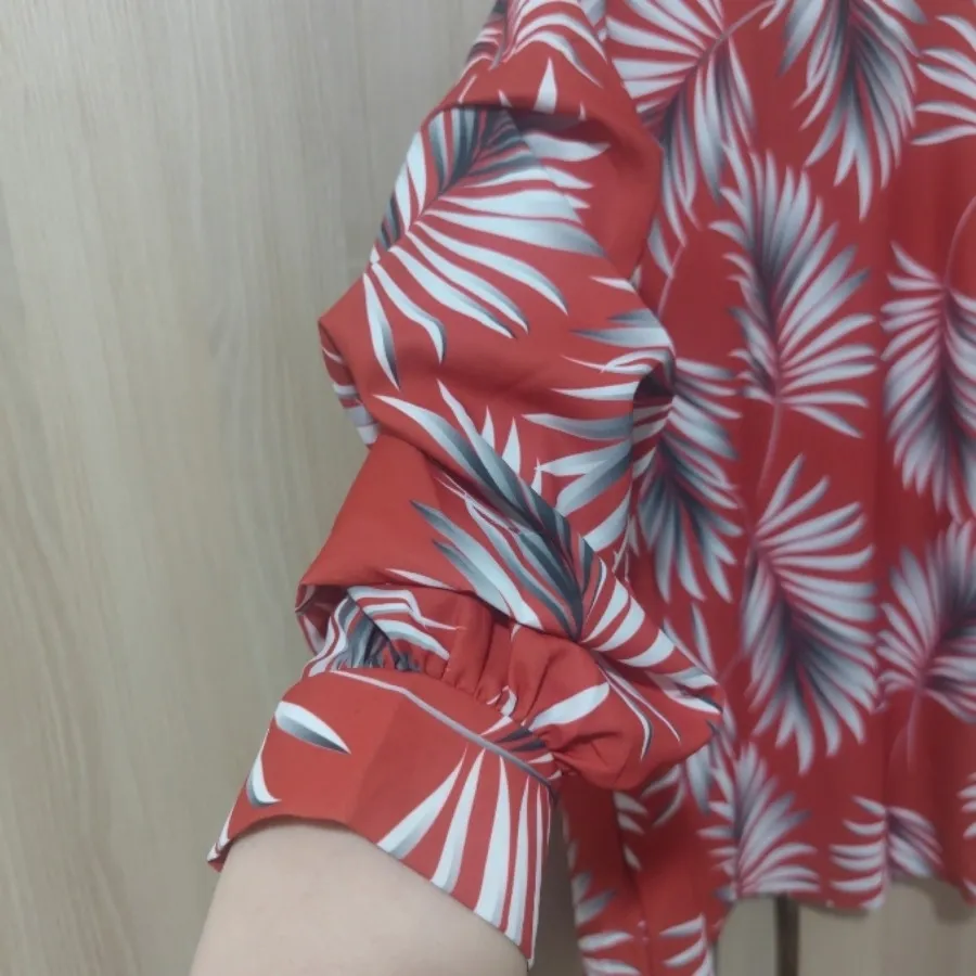 شومیز آستین مدل‌دار