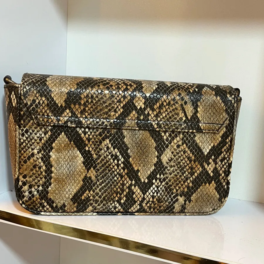 کیف پوست ماری