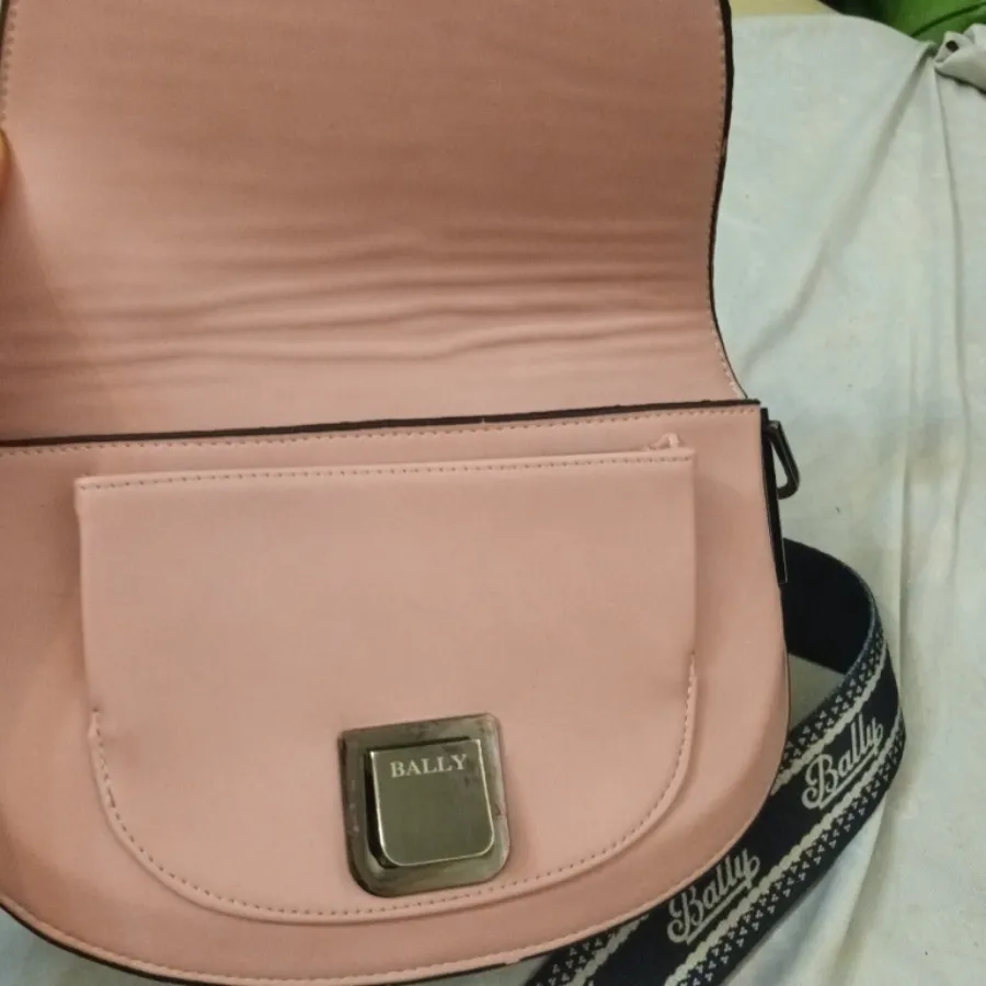 کیف برند بالی