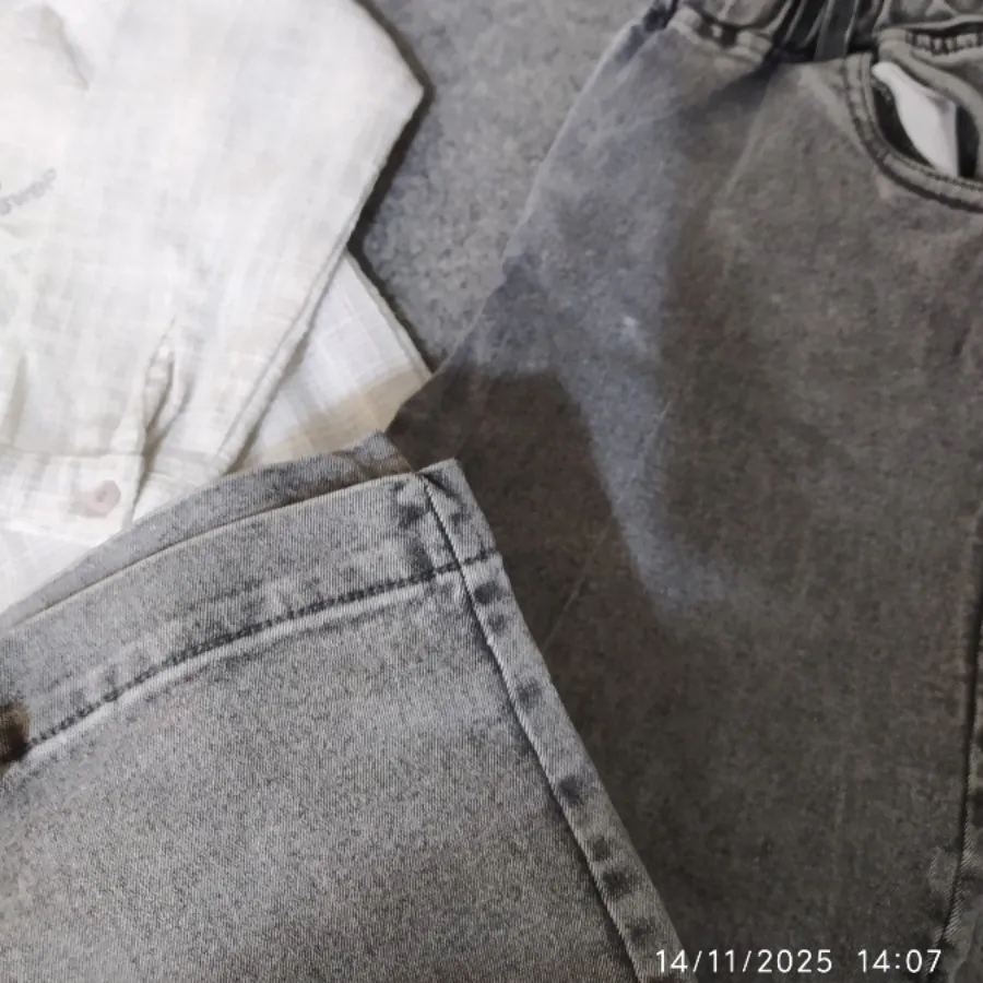 بلوز و شلوار بچگانه