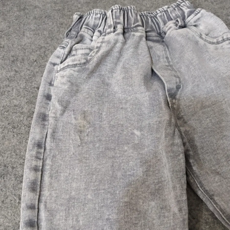 شلوار لی بچگانه