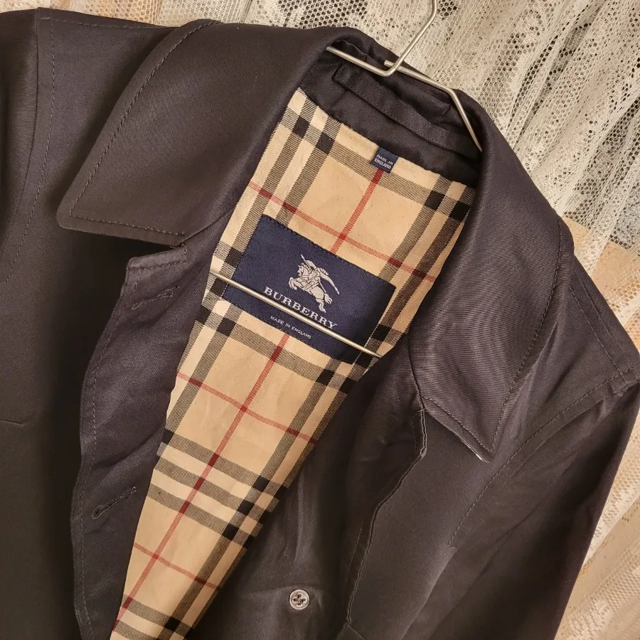 ترنج کت بربری burberry