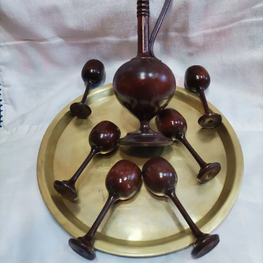 تنگ و جام چوبی