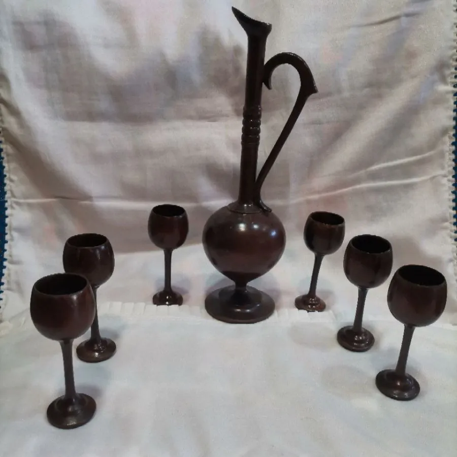 تنگ و جام چوبی