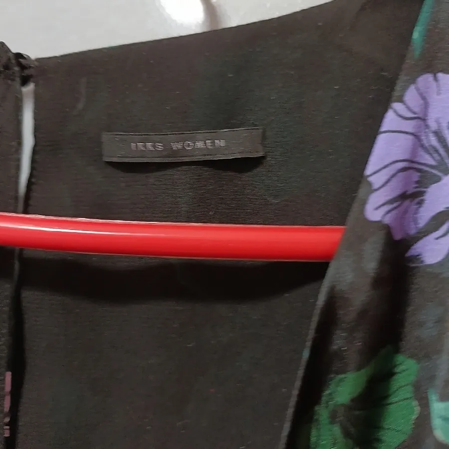 پیراهن مارک دار