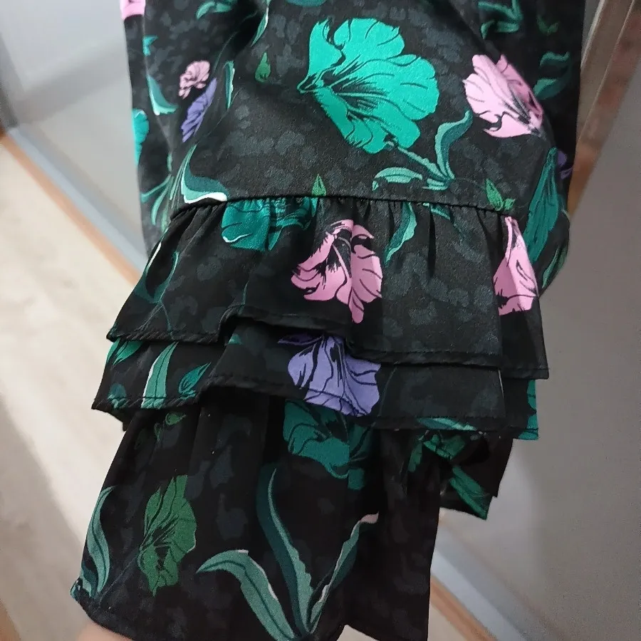 پیراهن مارک دار