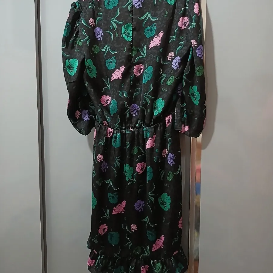 پیراهن مارک دار