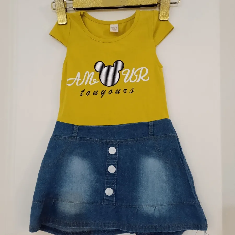 پیراهن دخترانه