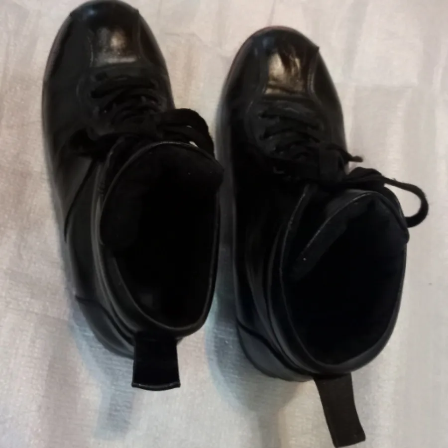 بوت چرم دخترانه