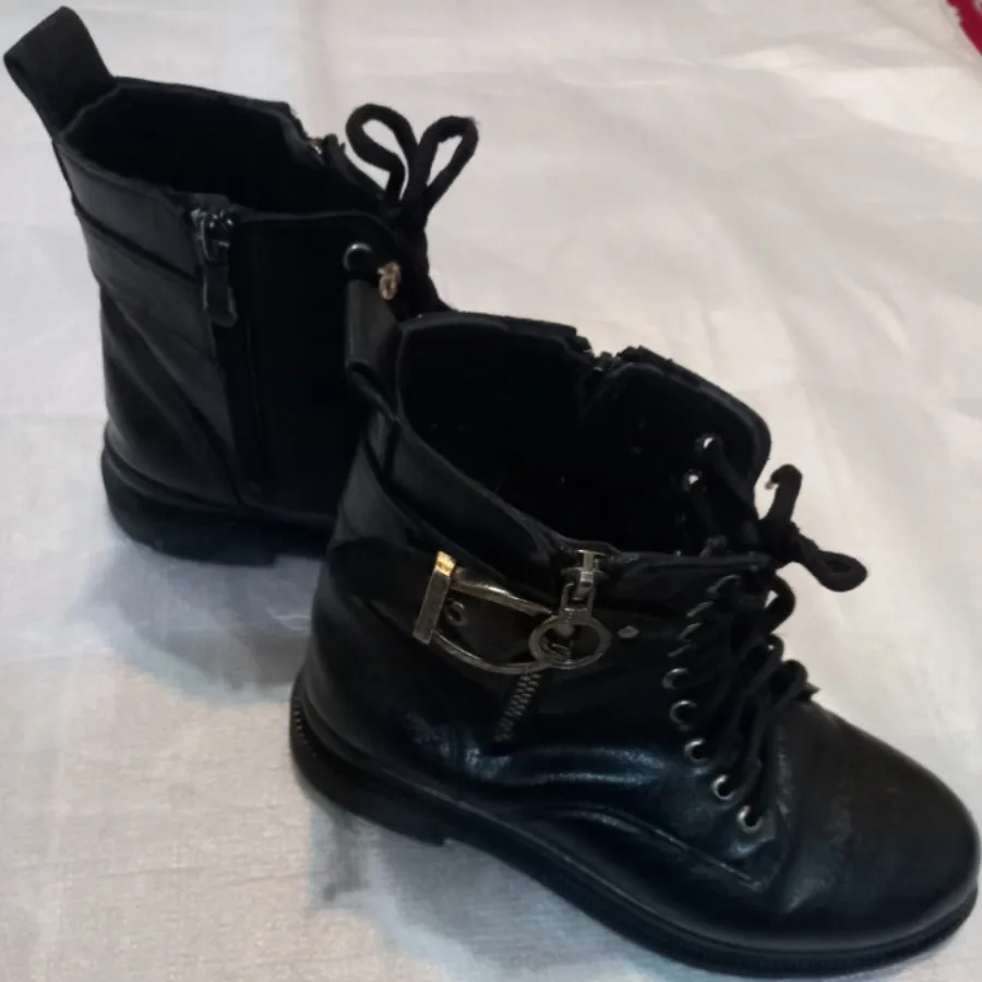 بوت چرم مصنوعی