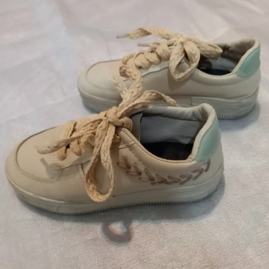 کتونی راحتی