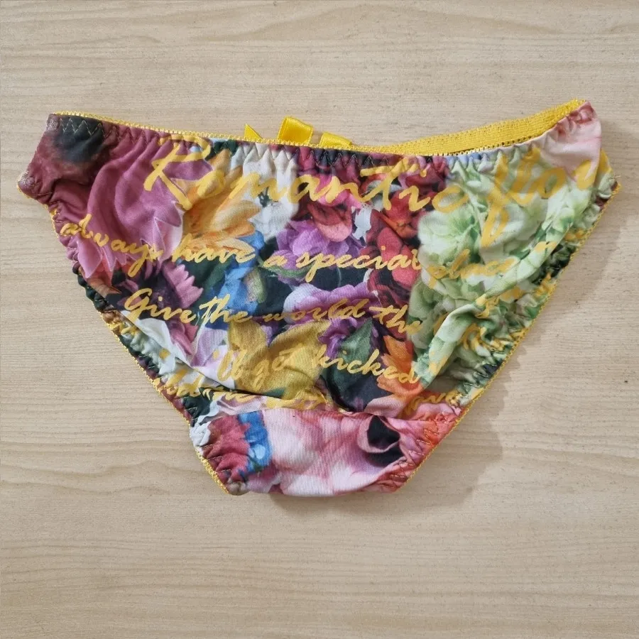 شورت 30 تومنی