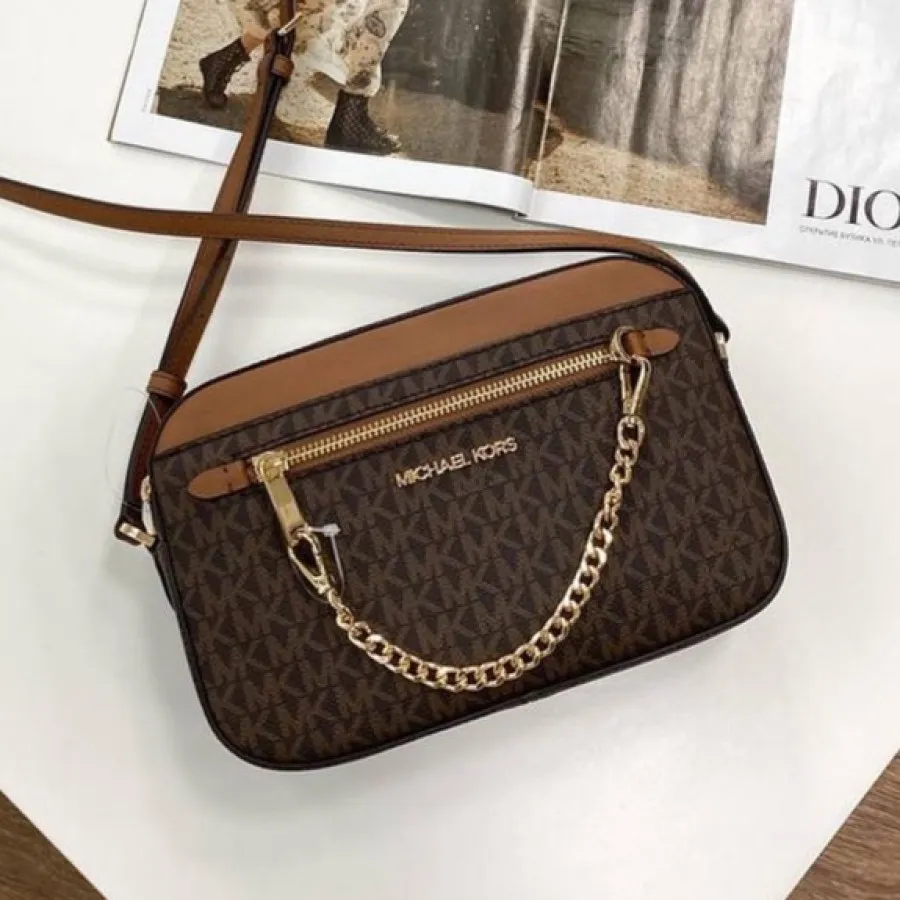 کیف قهوه ای مایکل کورس