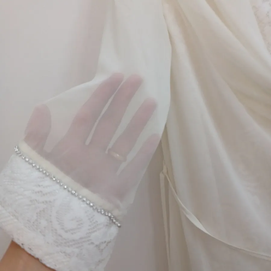 بلوز سفید گیپور