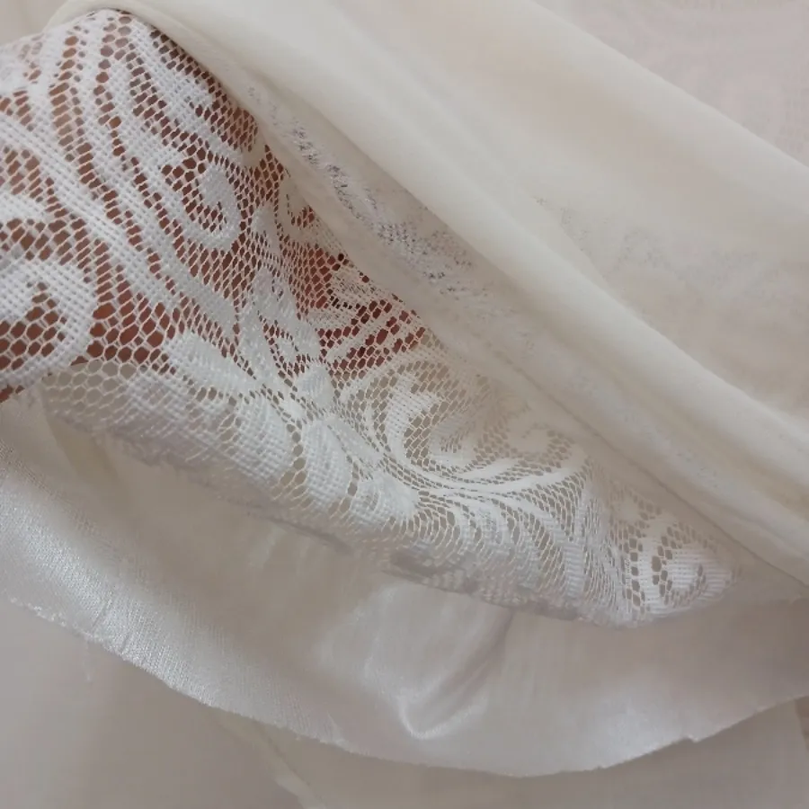 بلوز سفید گیپور