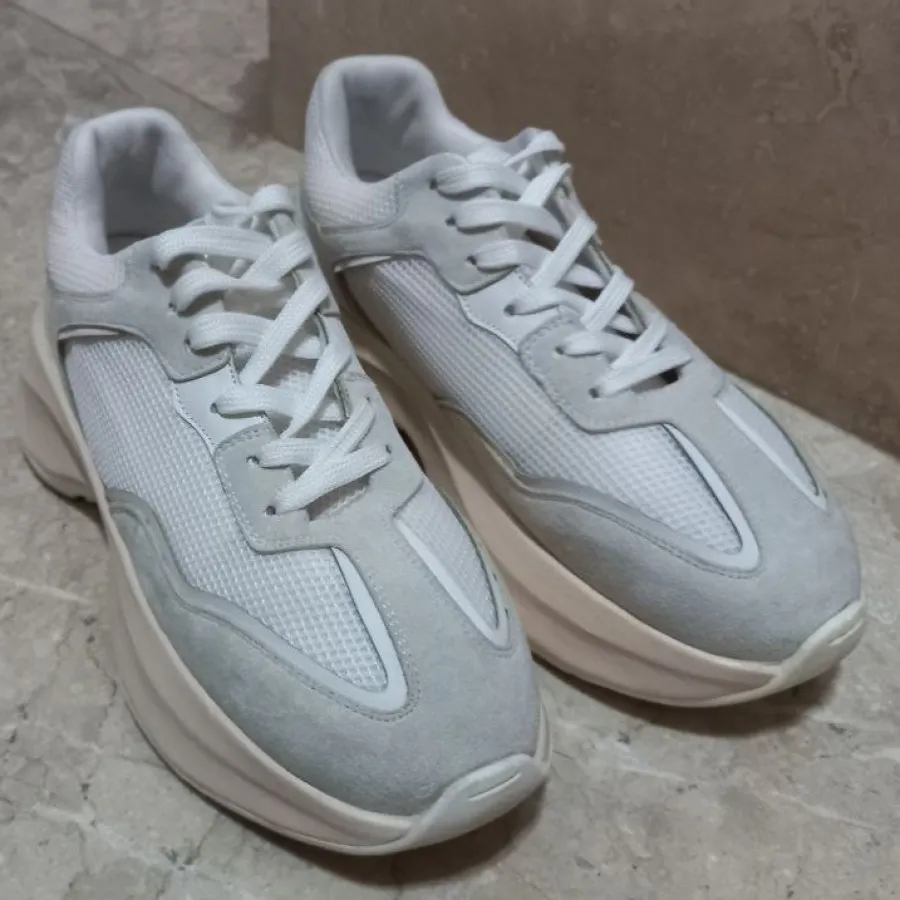 کفش ورزشی زنانه سایز 39