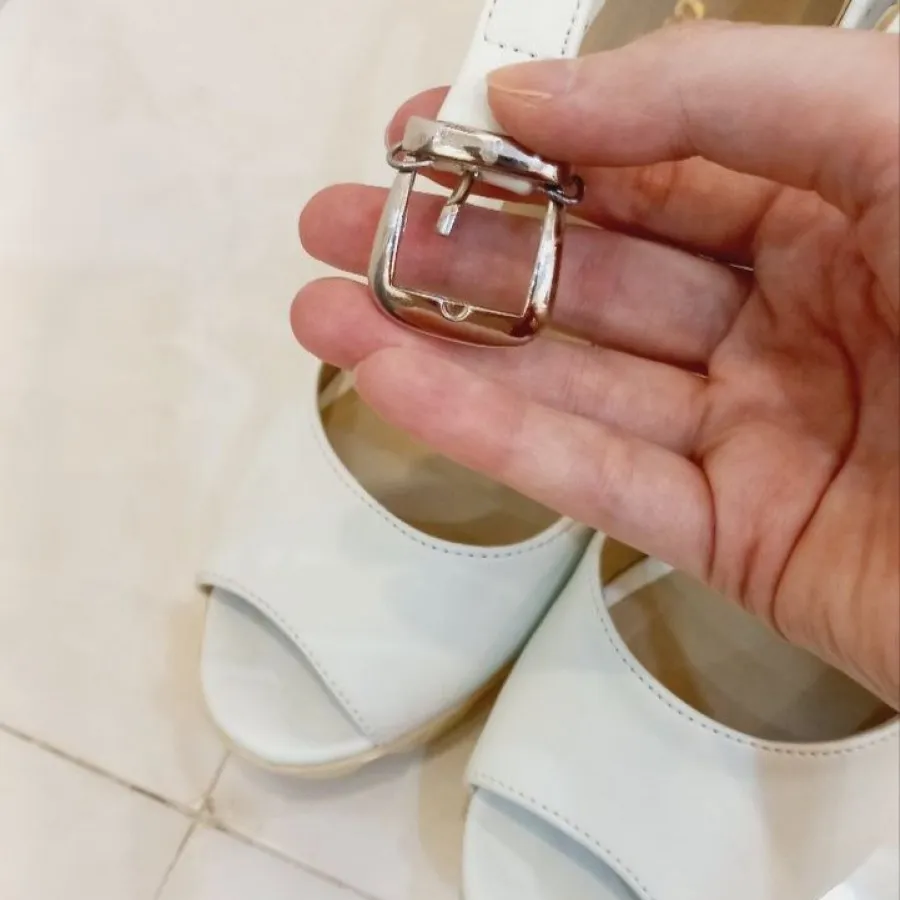 کفش مجلسی سفید پاشنه دار