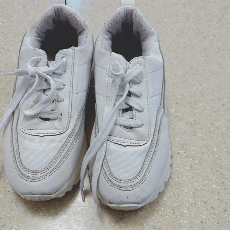 کفش اسپورت ترک 38