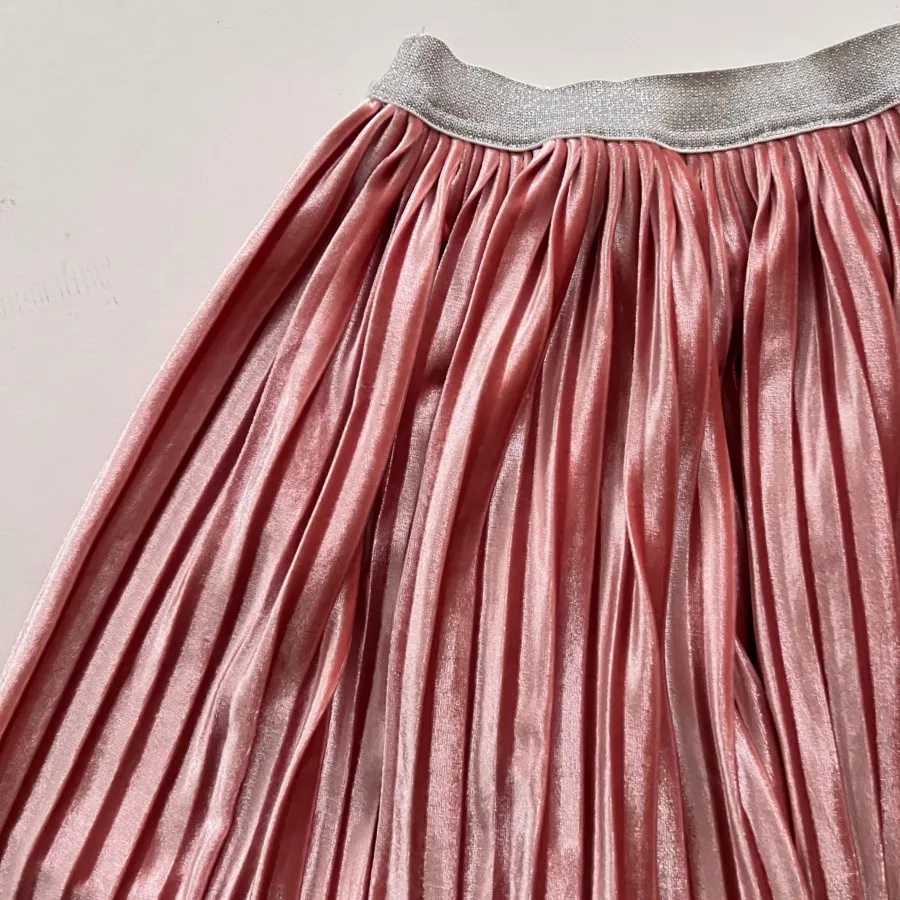 دامن دخترانه