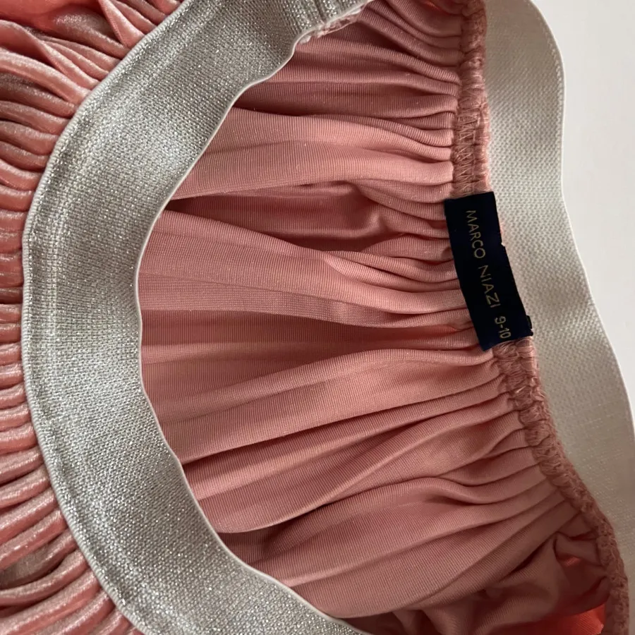 دامن دخترانه