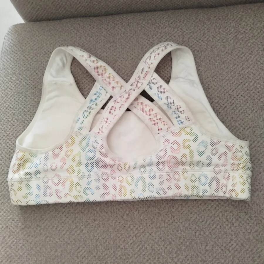 نیم تنه ورزشی