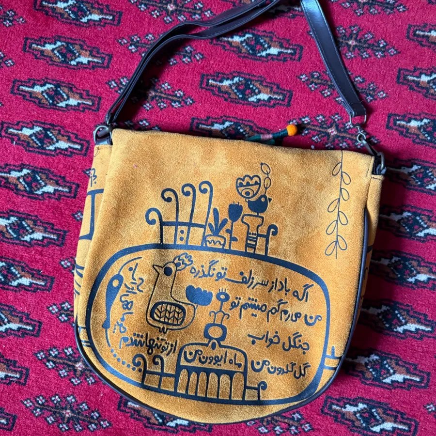 کیف صنایع دستی چرم مصنوعی