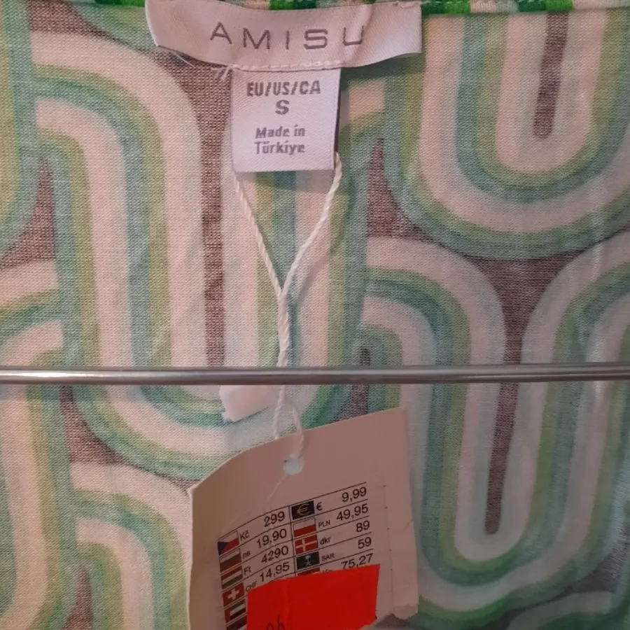 بلوز یقه خشتی