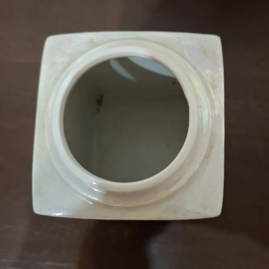 گلدان قدیمی