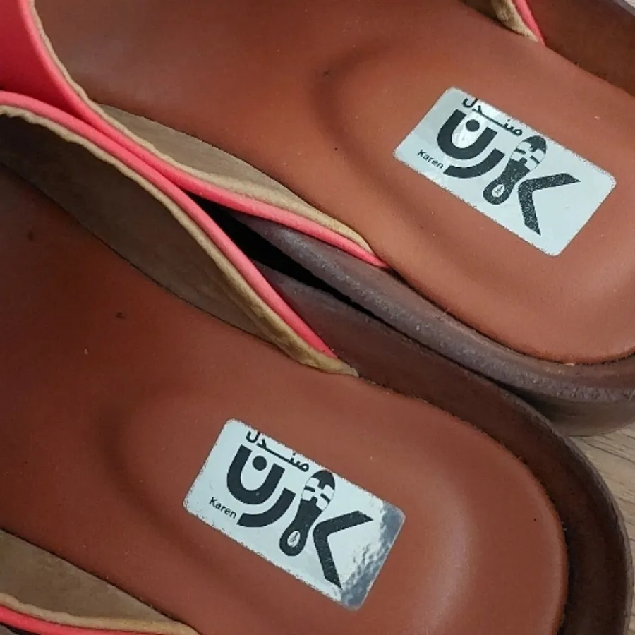 دمپایی زنانه مدل لج دار