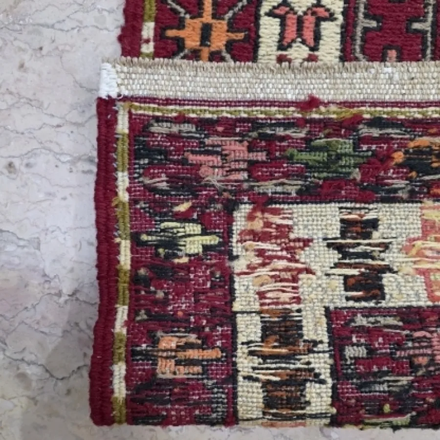 گلیم پشمی دستباف