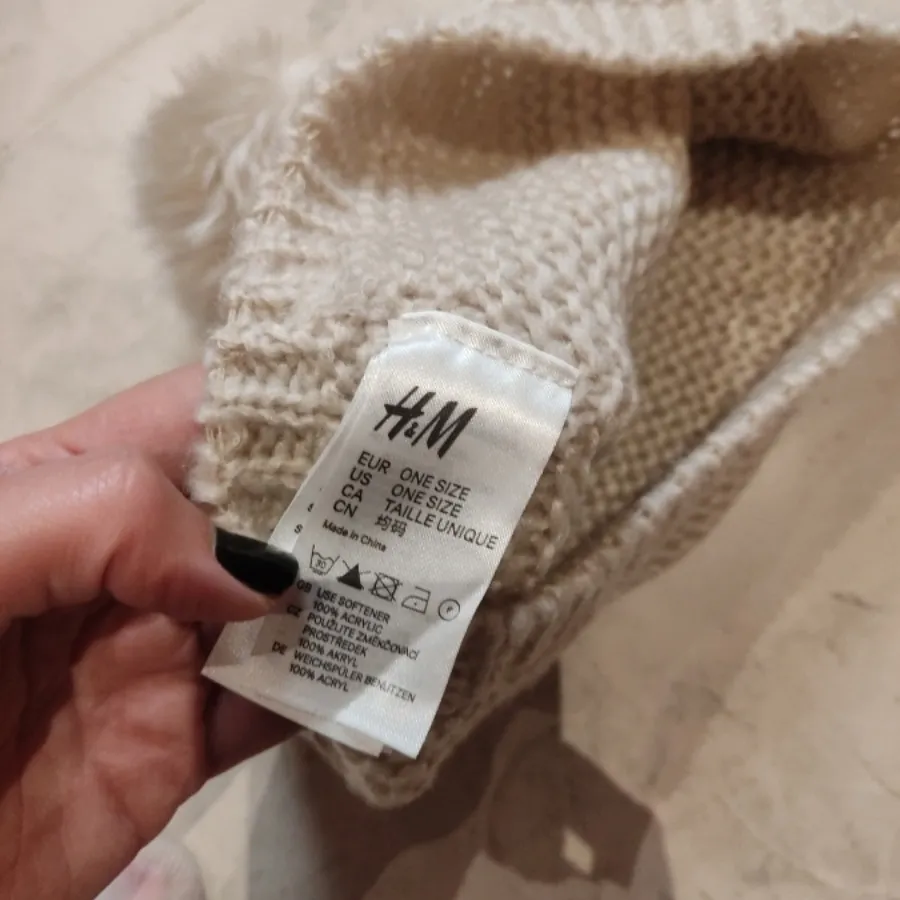 کلاه اچ اند ام