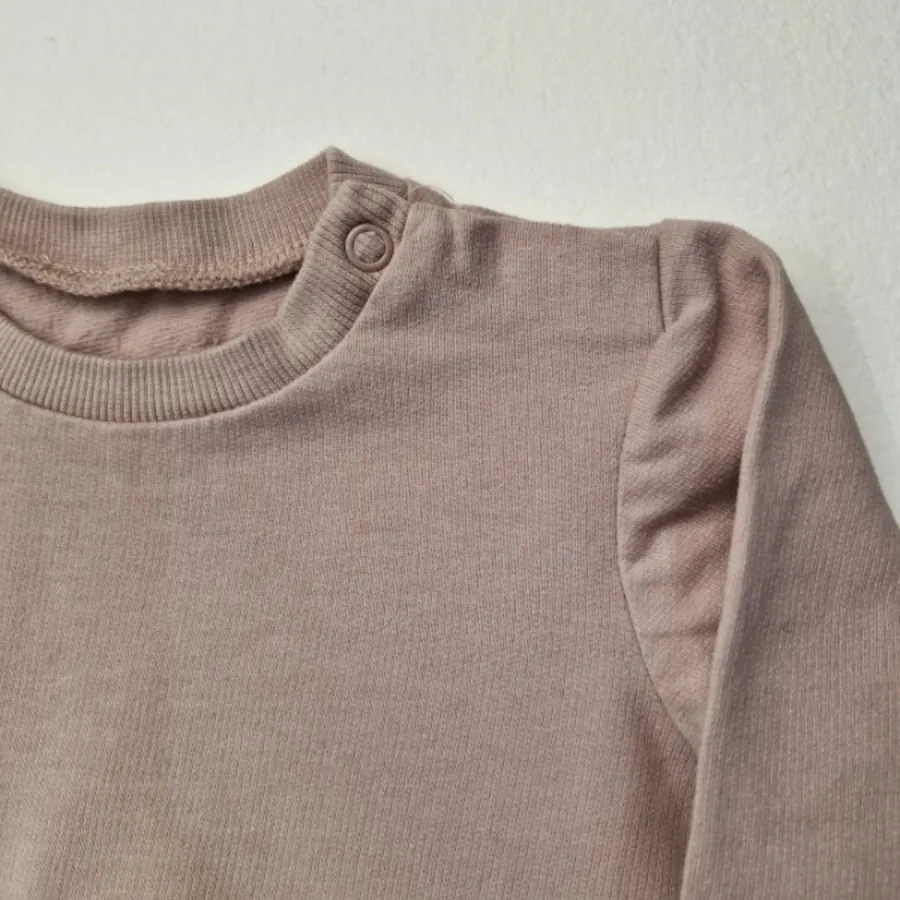 پیراهن بچگانه