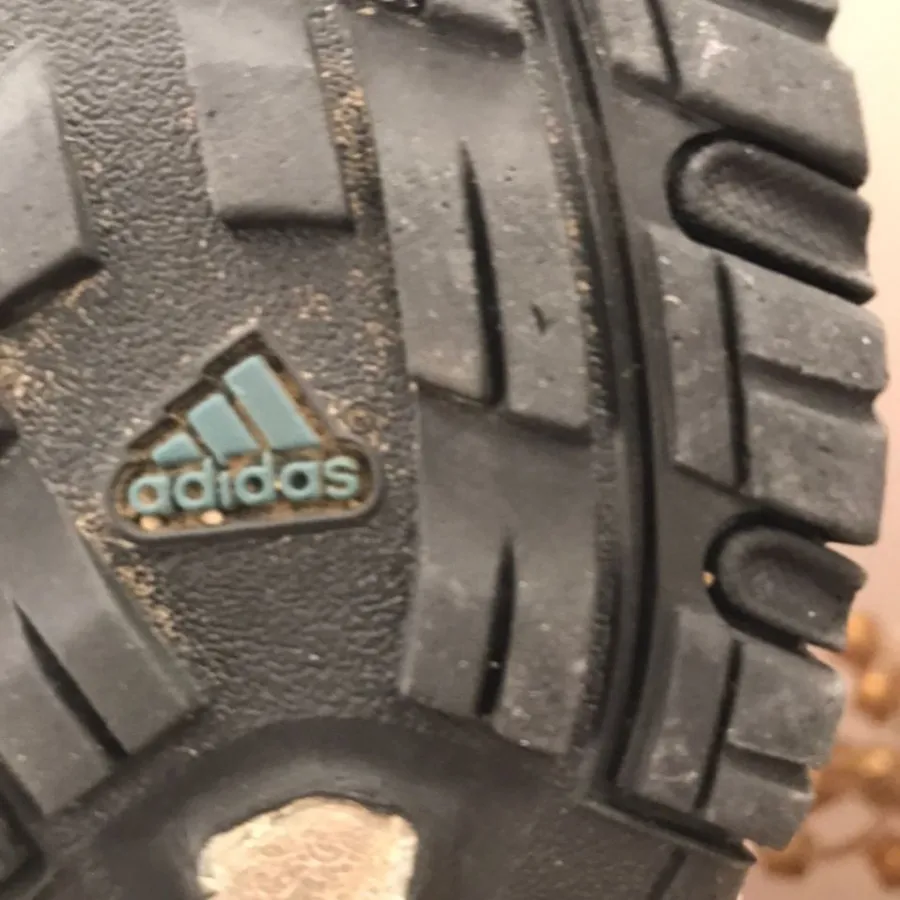 کفش کوه سبک