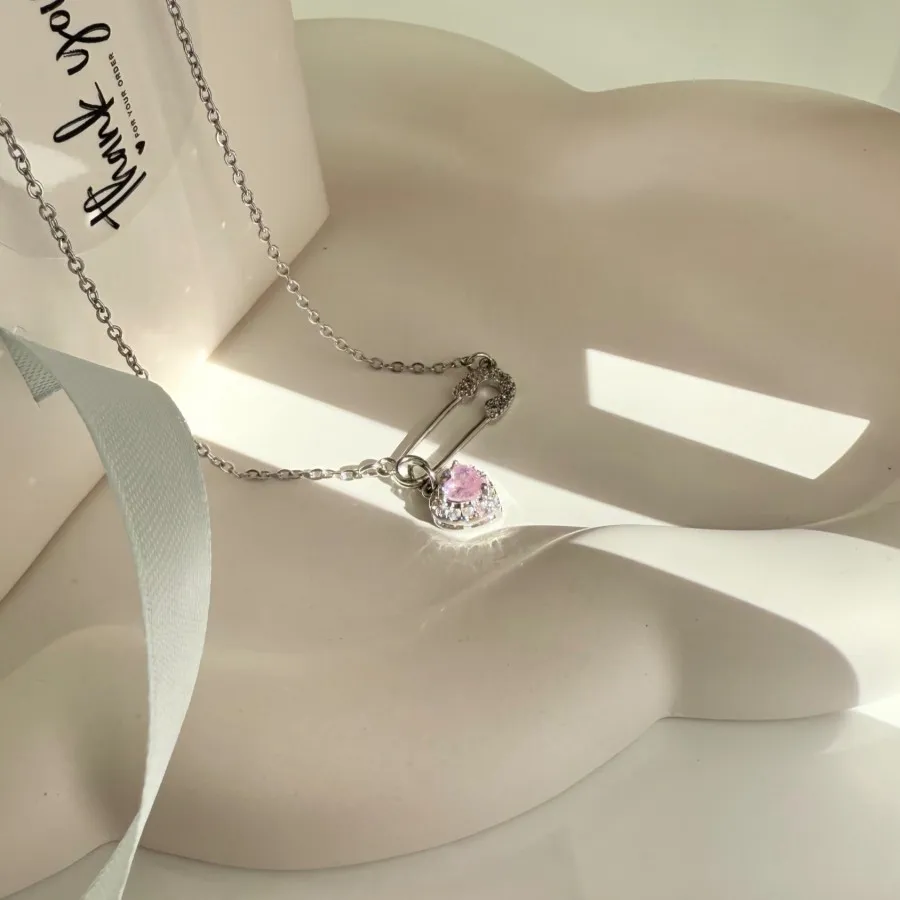 گردنبندهای استیل پینترستی