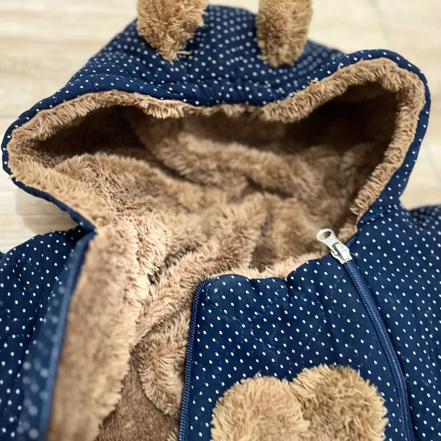 سرهمی داخل تدی