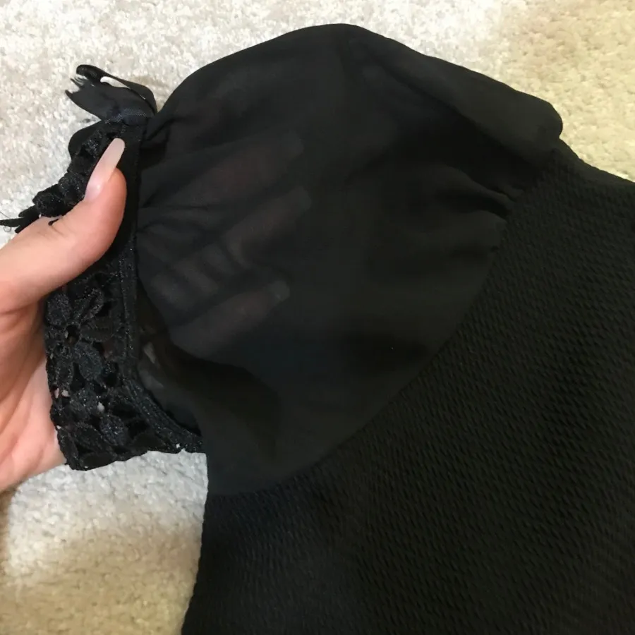 بلوز‌ مشکی