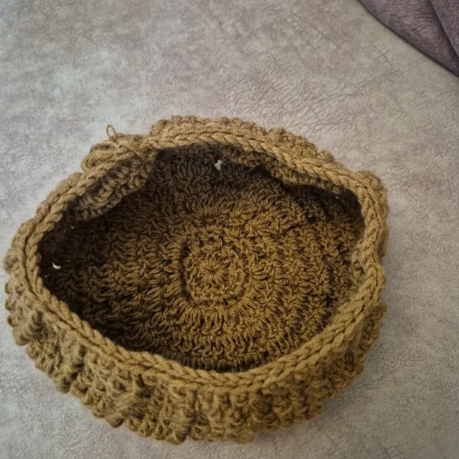 کلاه دستبافت قلاب