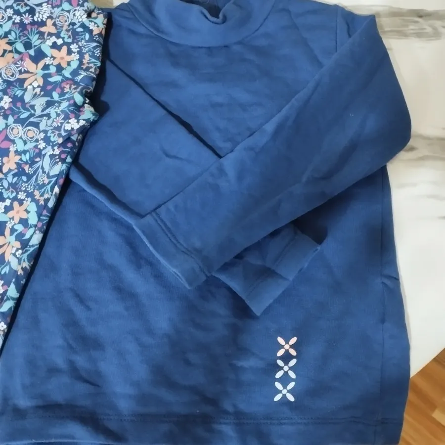 دو عدد بلوز دخترانه