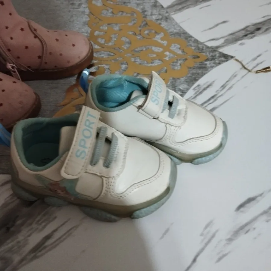 کفش دخترونه