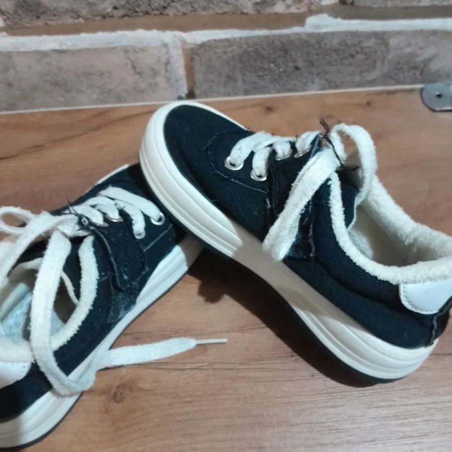 کفش دخترانه