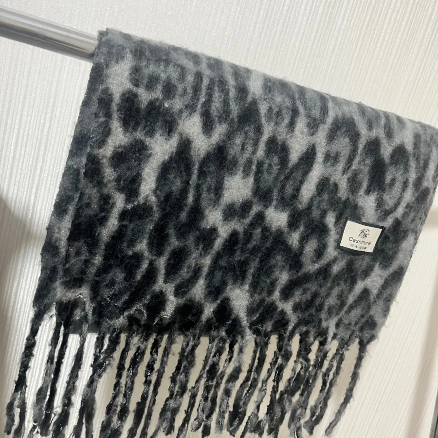 شال پشمی پلنگی