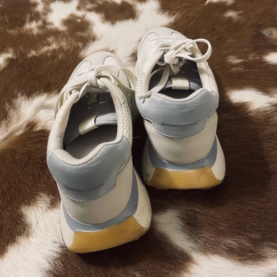 کتونی زارا اصل