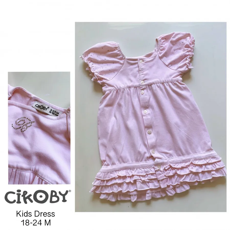 پیراهن دخترانه