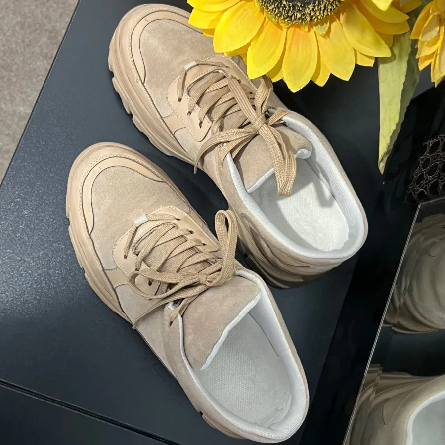 کتونی راحتی