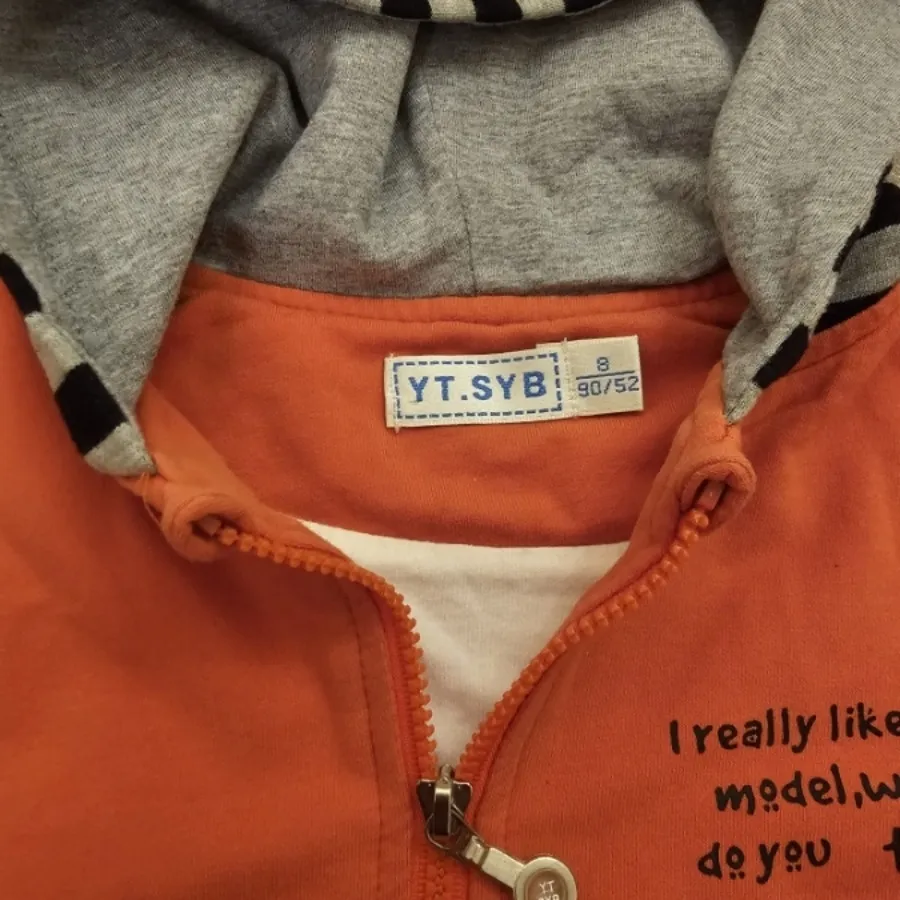 سویشرت کلاه دار