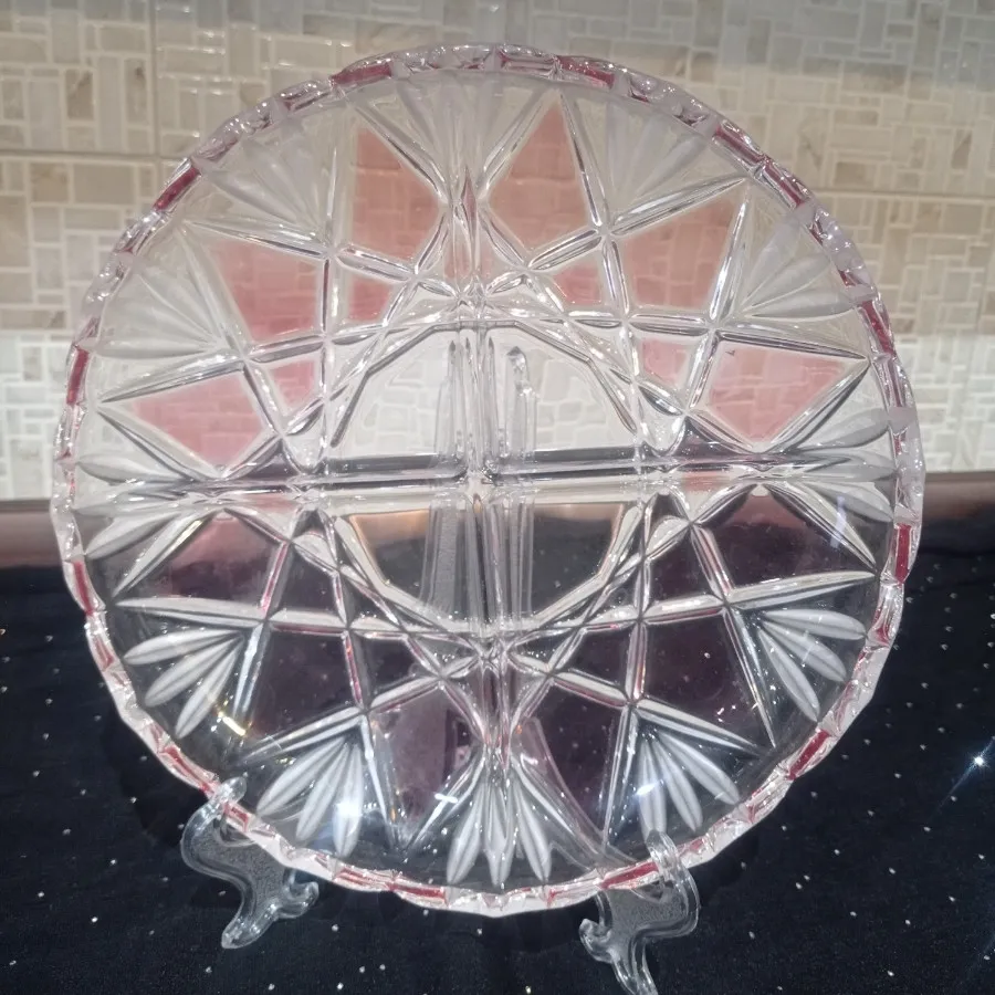 اردور والتر زاترن قرمز