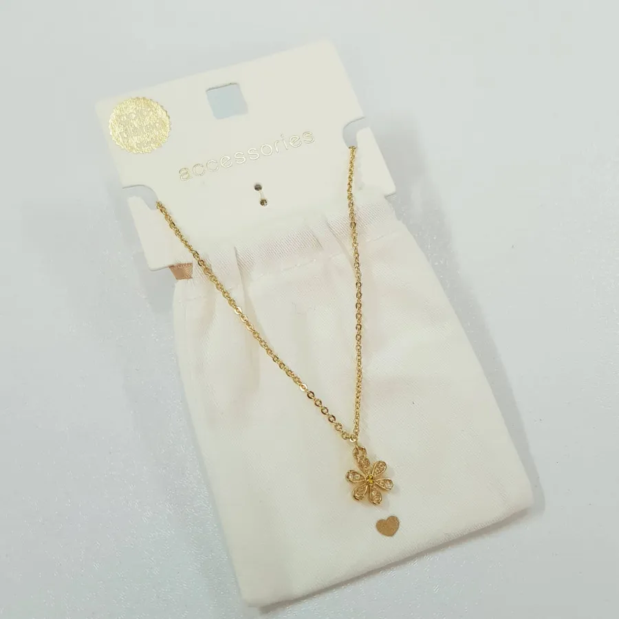 نیم ست گردنبند گوشواره گل