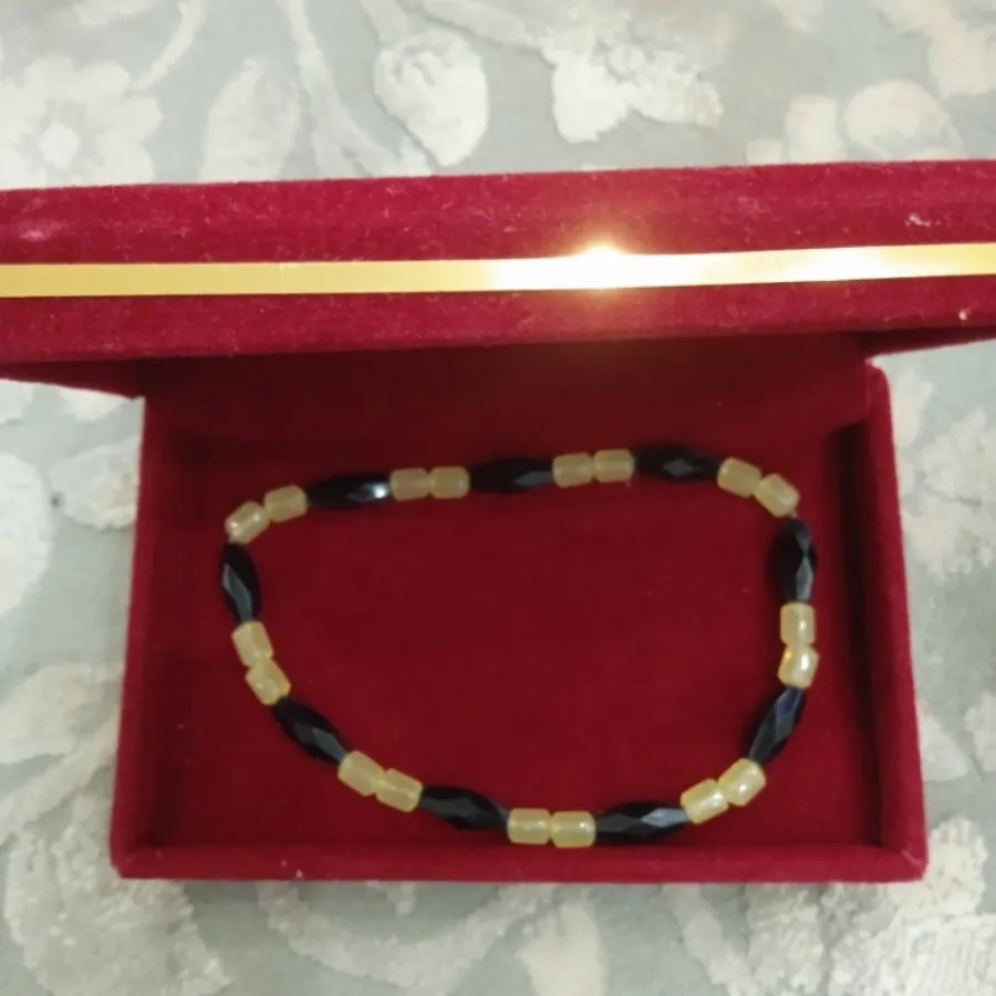 5 تا دستبند و پابند